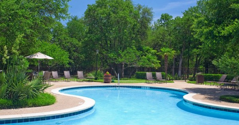 Members can recover in the comfort of peaceful surroundings and upscale ammenities